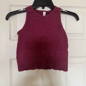 Sleeveless Textured Burgundy Top